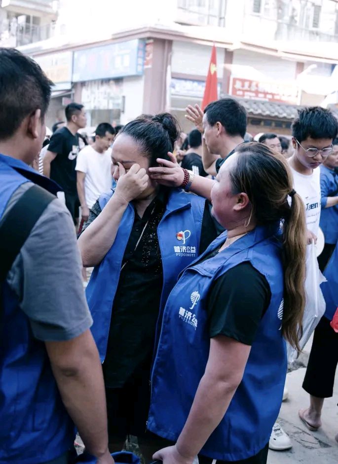 【荣耀中国】风雨同舟爱心汇聚力量——普济公益为榕江抗洪救灾（图17）