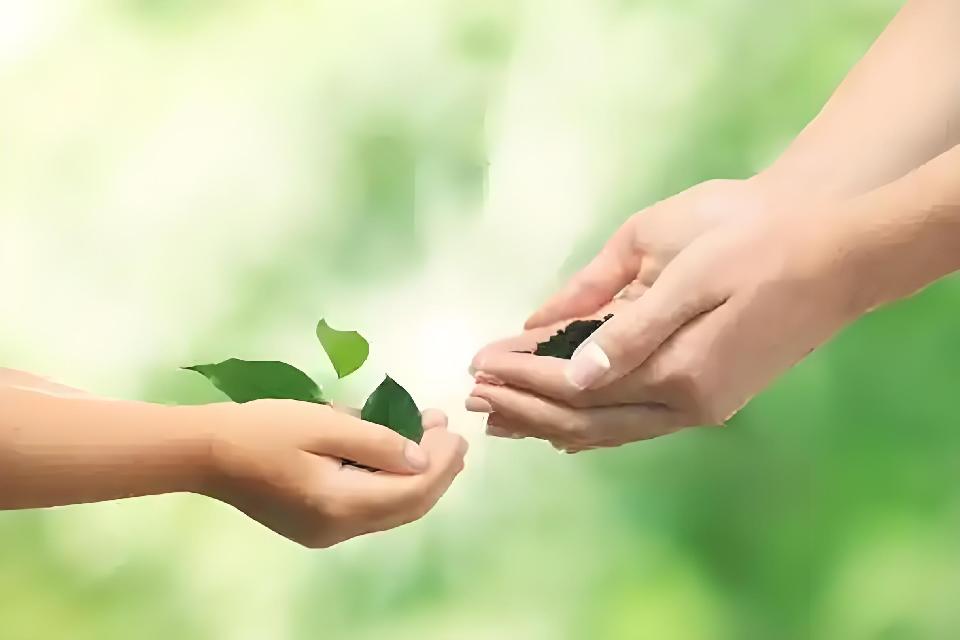 浮尘子诗歌五首//作者：浮尘子//朗诵：国文 戴维 云水禅心 容嘉 医者仁者 安然 刘晓伟（图10）