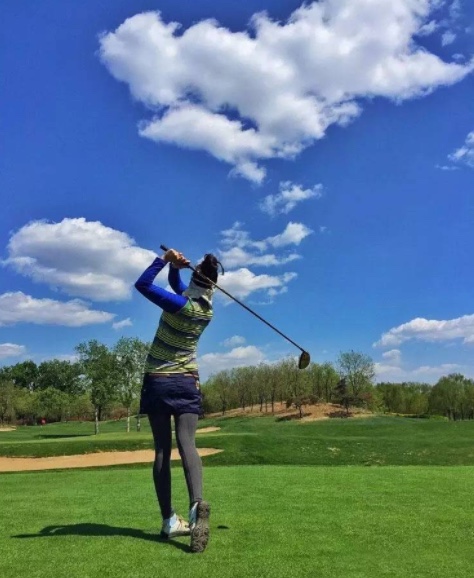 🏆世界首届女子高尔夫球诗歌大赛🏌️获奖诗人🌏评论：江花（北京）珺珺（云南）世界诗歌联合总会🌏（图93）