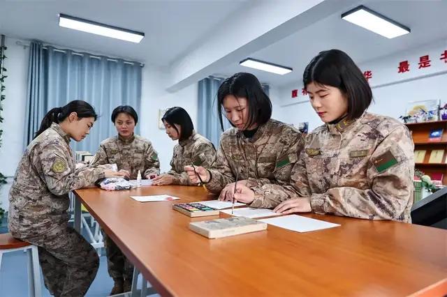 高虹//张希诵读《向中国女兵致敬》 作者：任学路（图5）