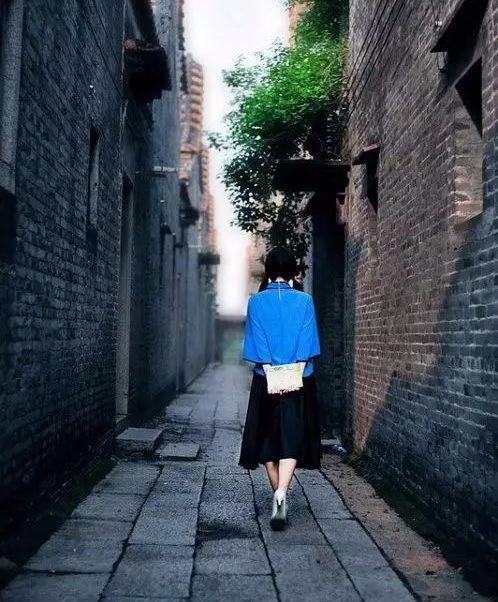微笑是一种内在的美///作者 / 雨下罗加 朗诵 / 老菩提（图7）