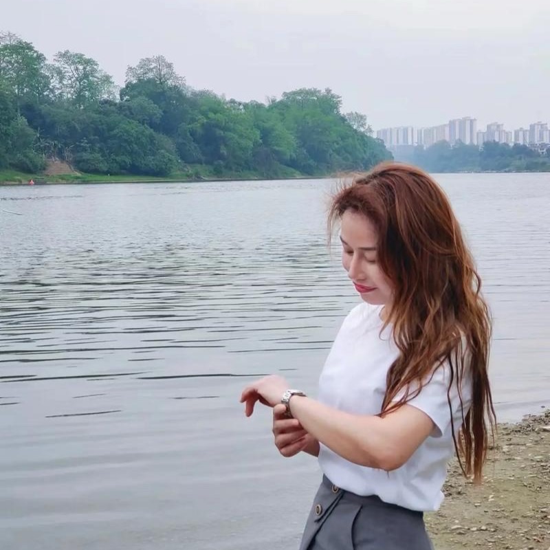 汪志成：《小河边的小心思》朗诵：琪琪~海外头条（图7）