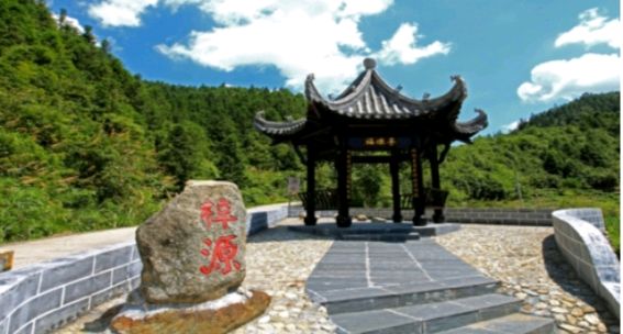 《少年游.观梓源轩雅院有感一赠友人清风先生》作者：喻忠国 [中国现代诗歌文化传媒推荐]（图5）