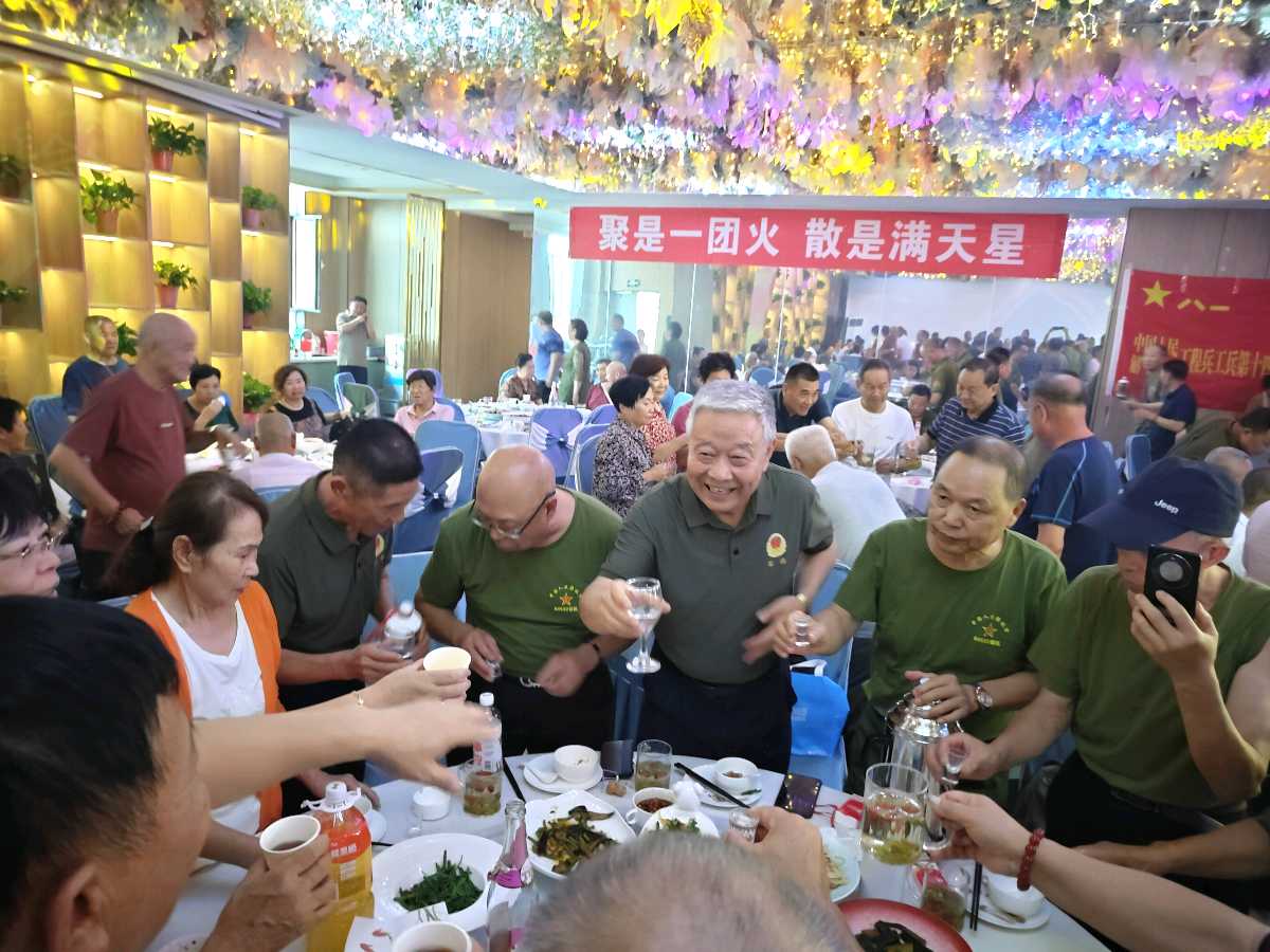 【国风社陕西分社】月刊55期*总第66期【八一特刊1】热烈祝贺工兵十四团青海战友民和联谊会隆重开幕*党阳安主持·段军致欢迎词·王友德、田清波团长讲话等活动礼成！（图100）