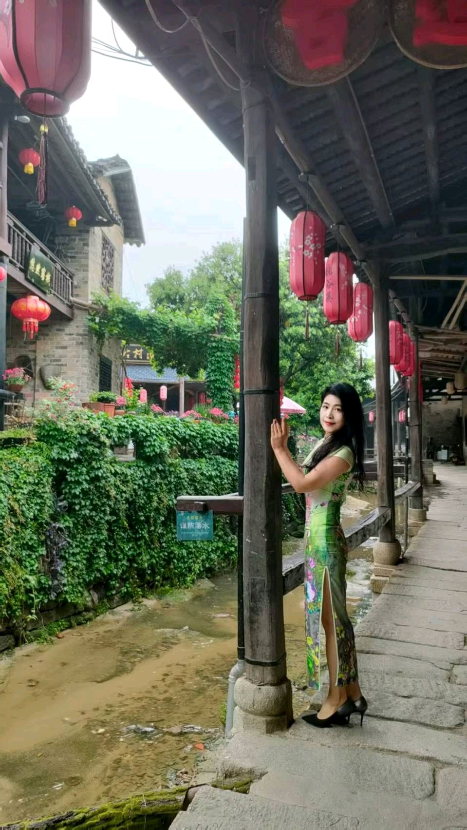 量子诗歌“七嘴八舌”说诗评诗系列之琳琳的《红船》——文化强国量子诗歌文化传媒（图29）