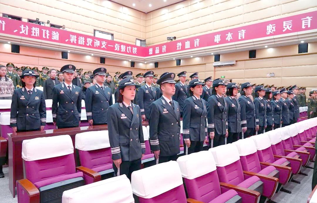 凤凰之歌诵读《誓言与荣光》—红色诗人雷金钟的家国情怀 作者：江川（图6）