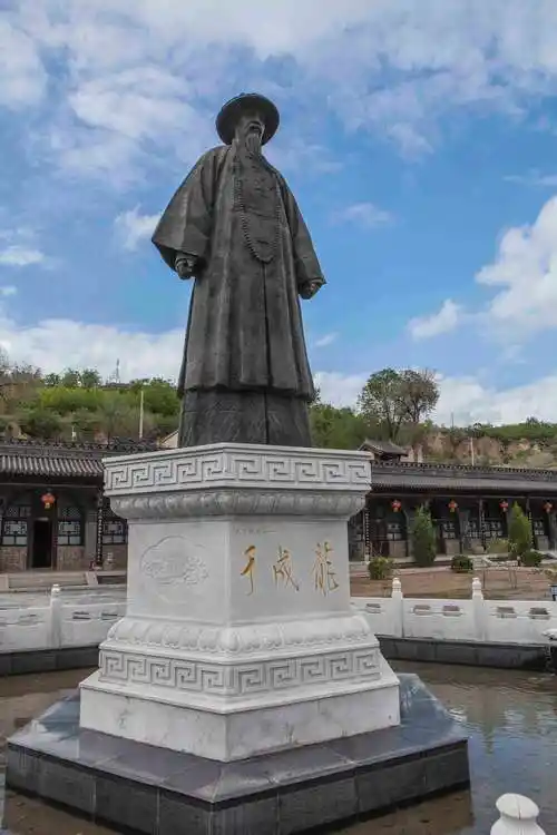 赞于成龙【外一首】 作者:刘晁林（图2）