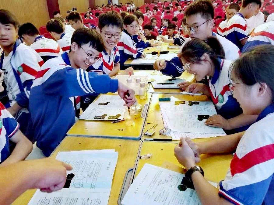 孟国泰，一位童真、智慧与仁爱交织的教育家（图5）