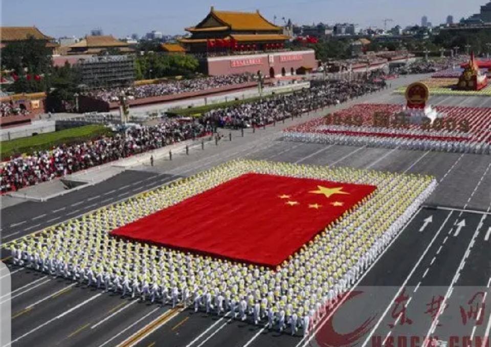 【乐天头条】“九三”阅兵特集(一)叩问/(二)雄起/(三)和平使者//作者:张志江(北京)(图4)