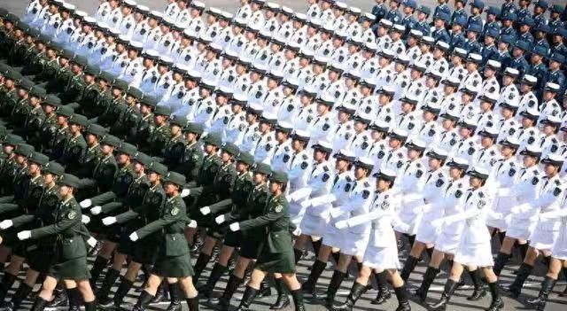 九月的光芒——礼赞九三阅兵式 ——写在中国人民抗日战争暨世界反法西斯战争胜利80周年之际/李 庆 和（图5）