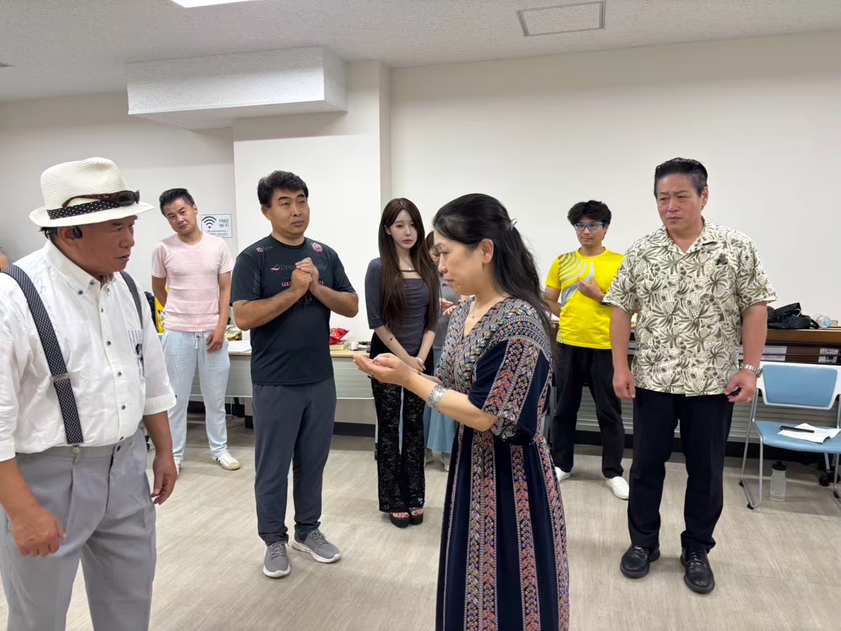 观看话剧《音乐之家》东京预演——名家云集演绎艺术人生-现场报道：静月晴美（日本）世界戏剧影视协会🌏（图16）