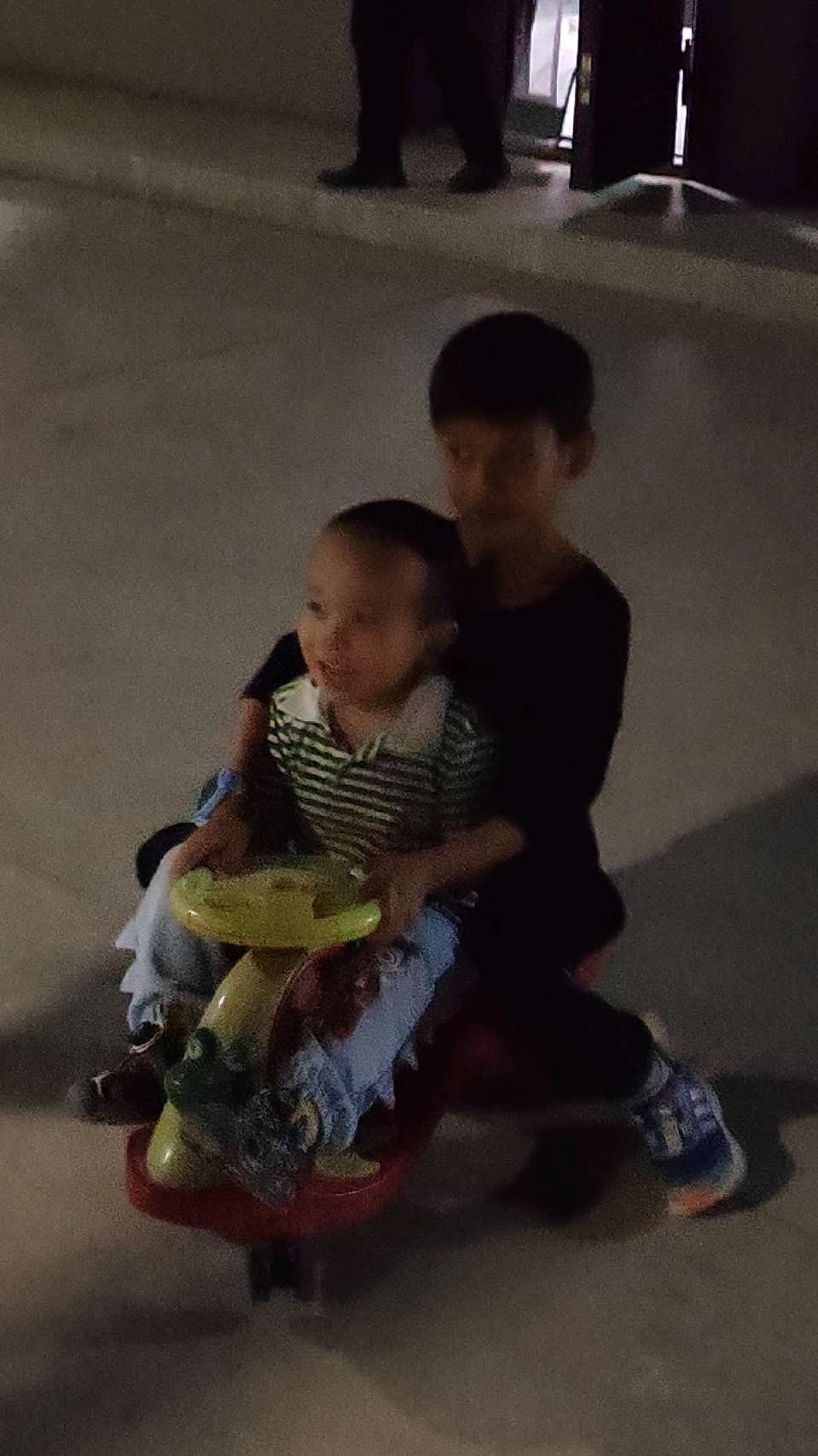 【亲情无价•新疆昌吉6】张富贵：咏丝绸之路天山情.赞外甥繁超步新程*谢小妹全家对我们在疆时的精心关照（组诗11首）北京头条·西安头条·都市头条发布！（图52）