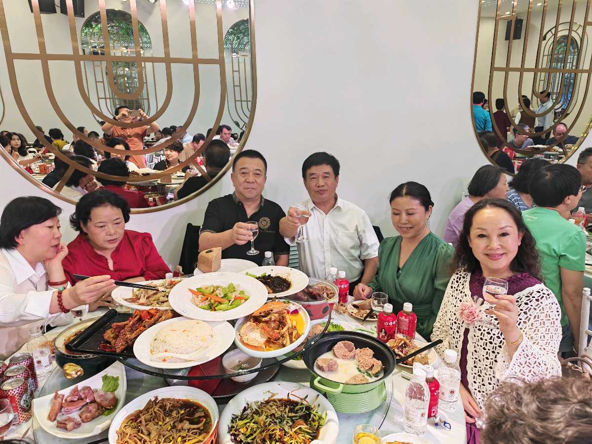热烈祝贺由嘉琦徐冉新婚之喜（图26）