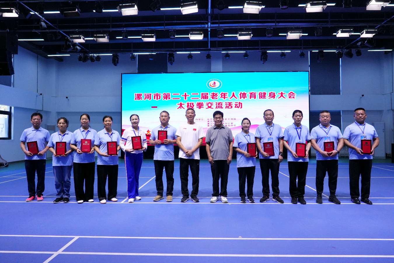 2025年漯河市第22届老年人健身大会太极拳活动圆满落幕（图4）