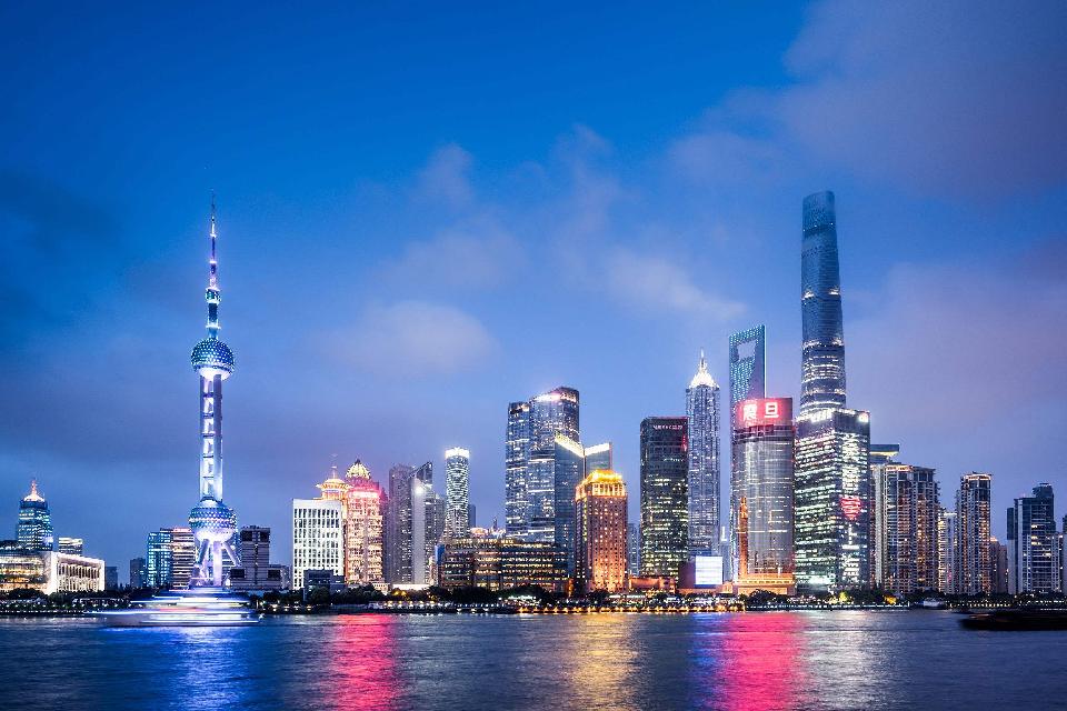 红梅诗歌文化传媒||《七律 上海游十六首》||作者：隆光诚（图5）