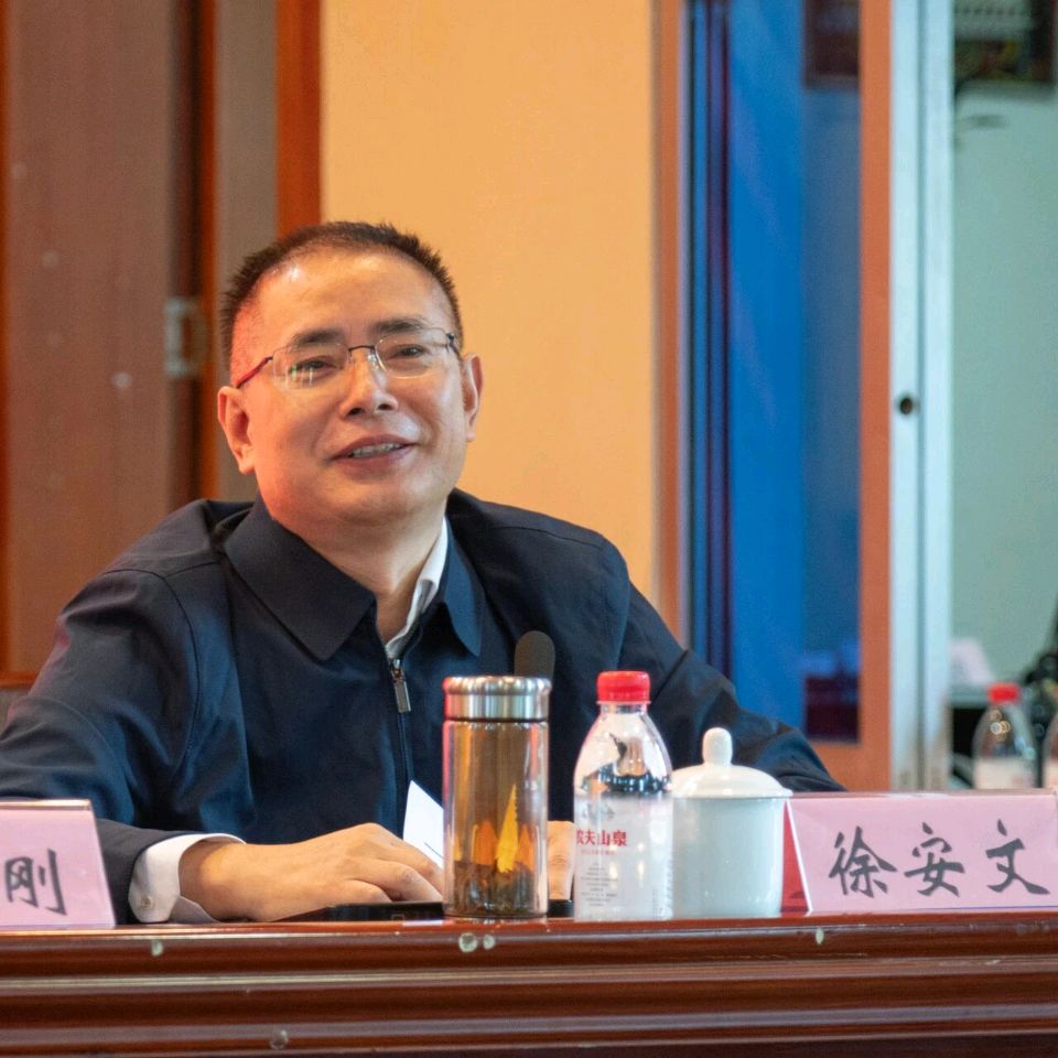 「关工动态」中国铁路成都局集团公司关工委重庆分会2025年结对包保工作推进会暨三季度工作会落幕（图10）