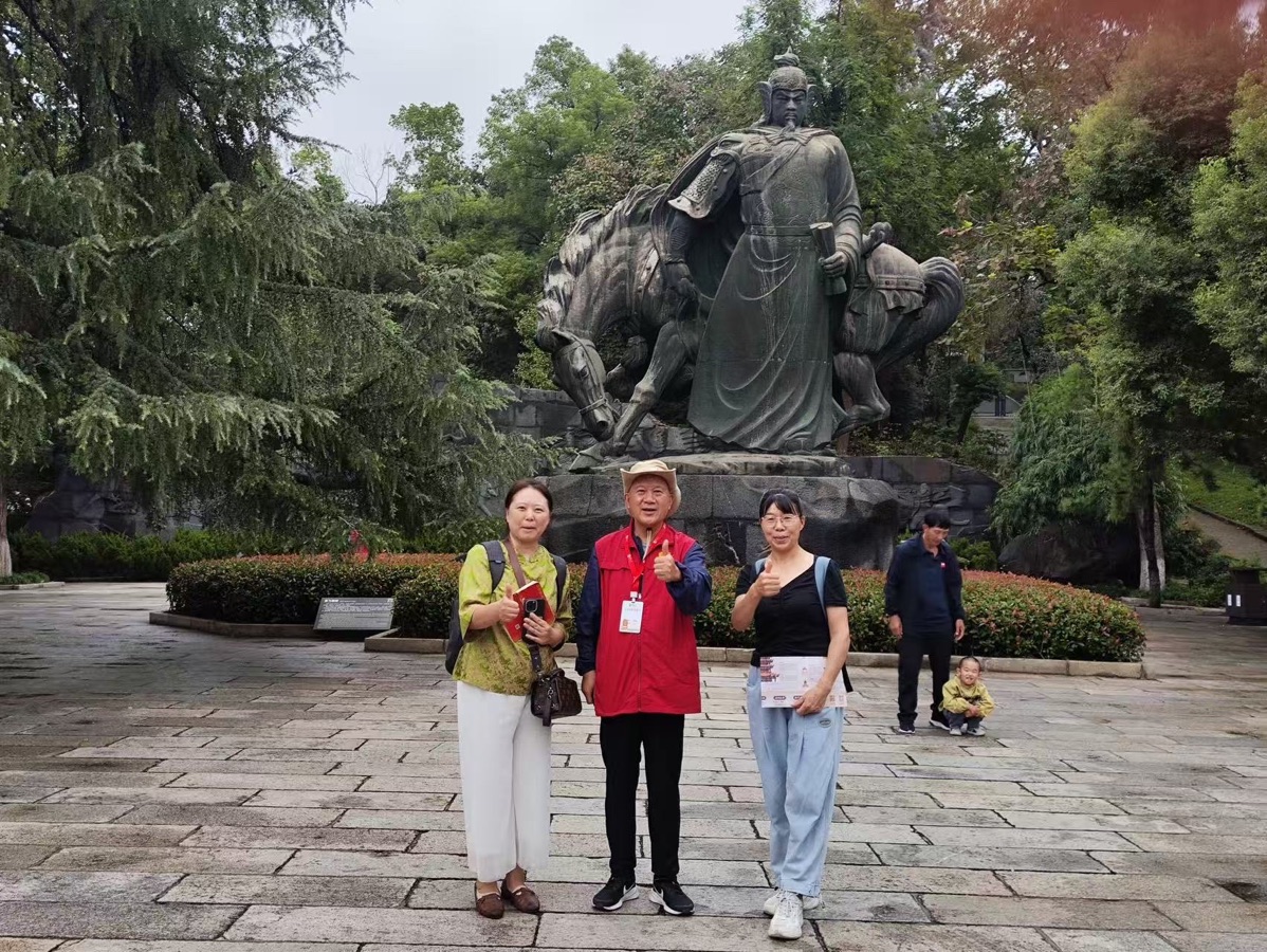 秋雨｜周智敏（黄鹤楼诗词讲解志愿者）（图4）