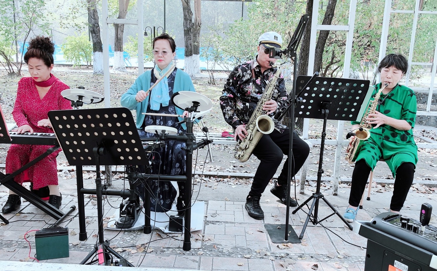 超级优秀的欧美亚铜管乐队，作者大美（图3）