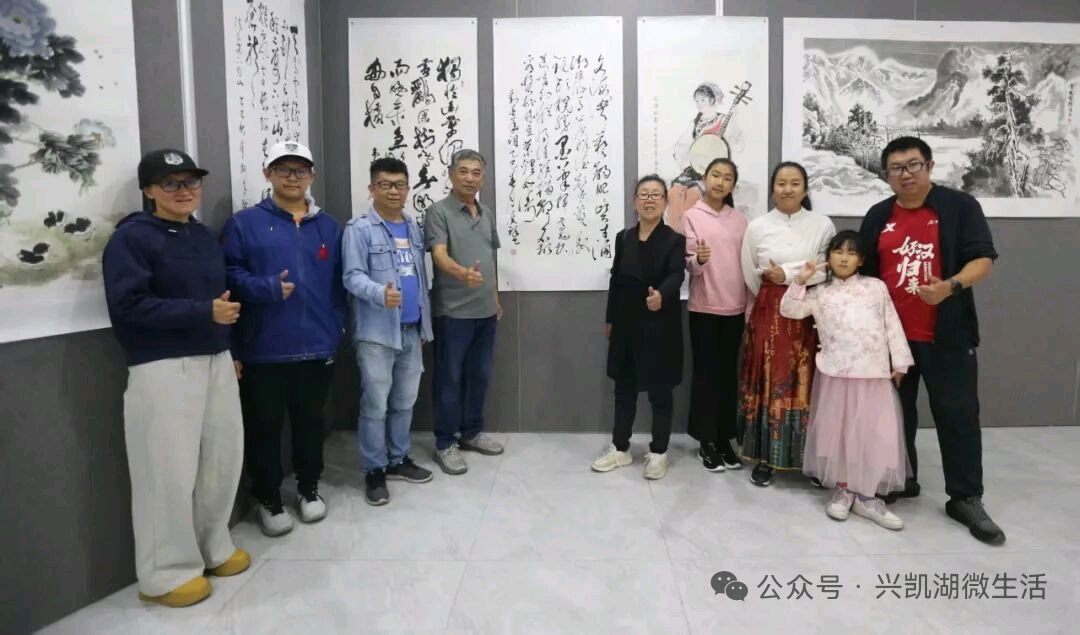 【新闻】父子书画同入展，全家九口齐观看/王夫（图9）