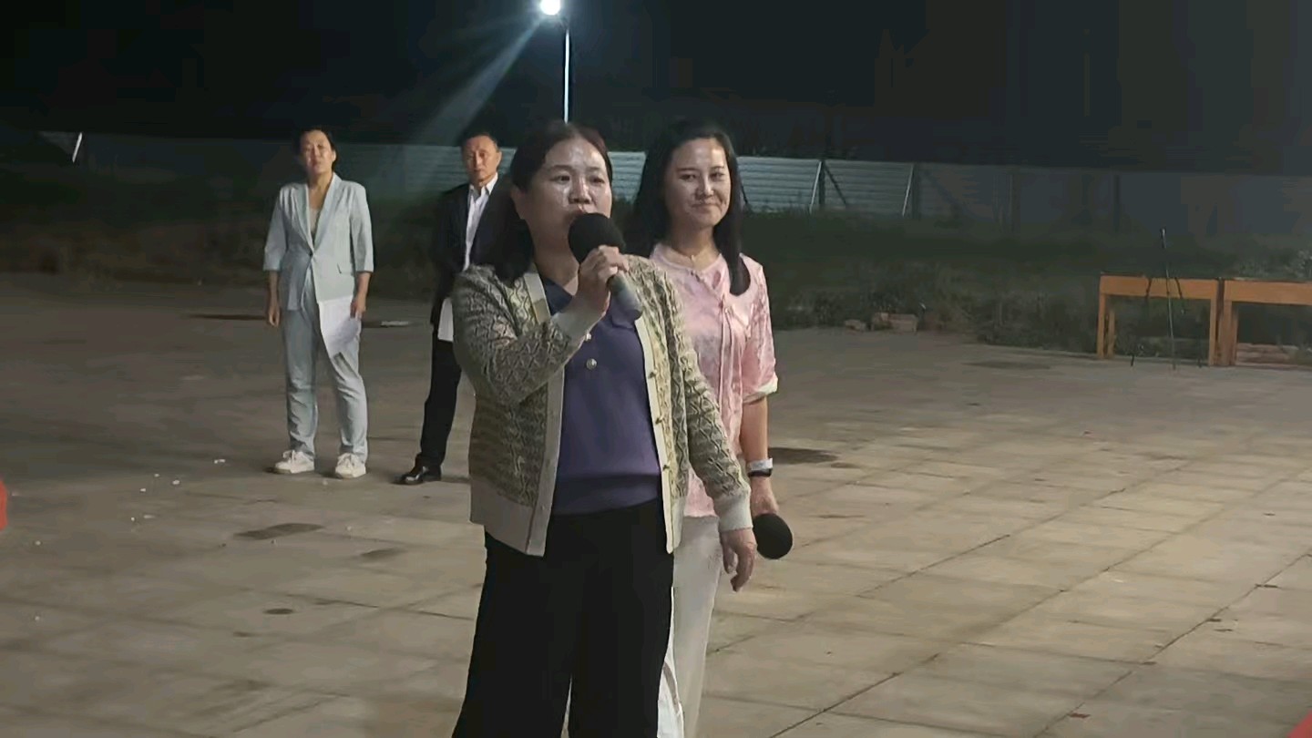 【都市头条向幸福出发编辑部】第14197期 墨与月的遐想 文/康振忠 朗诵 /张春荣（图6）