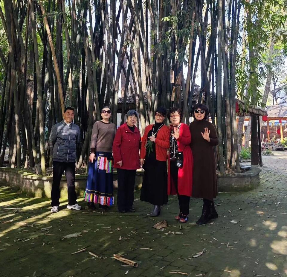 微信图片_2025-10-10_201059_203 微信图片_2025-10-10_201059_203