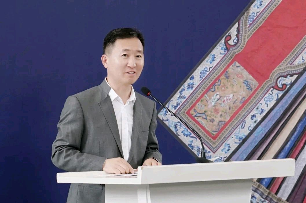 裙裳华彩：马面裙的古韵今风在清华艺博馆金秋盛大启幕（图10）