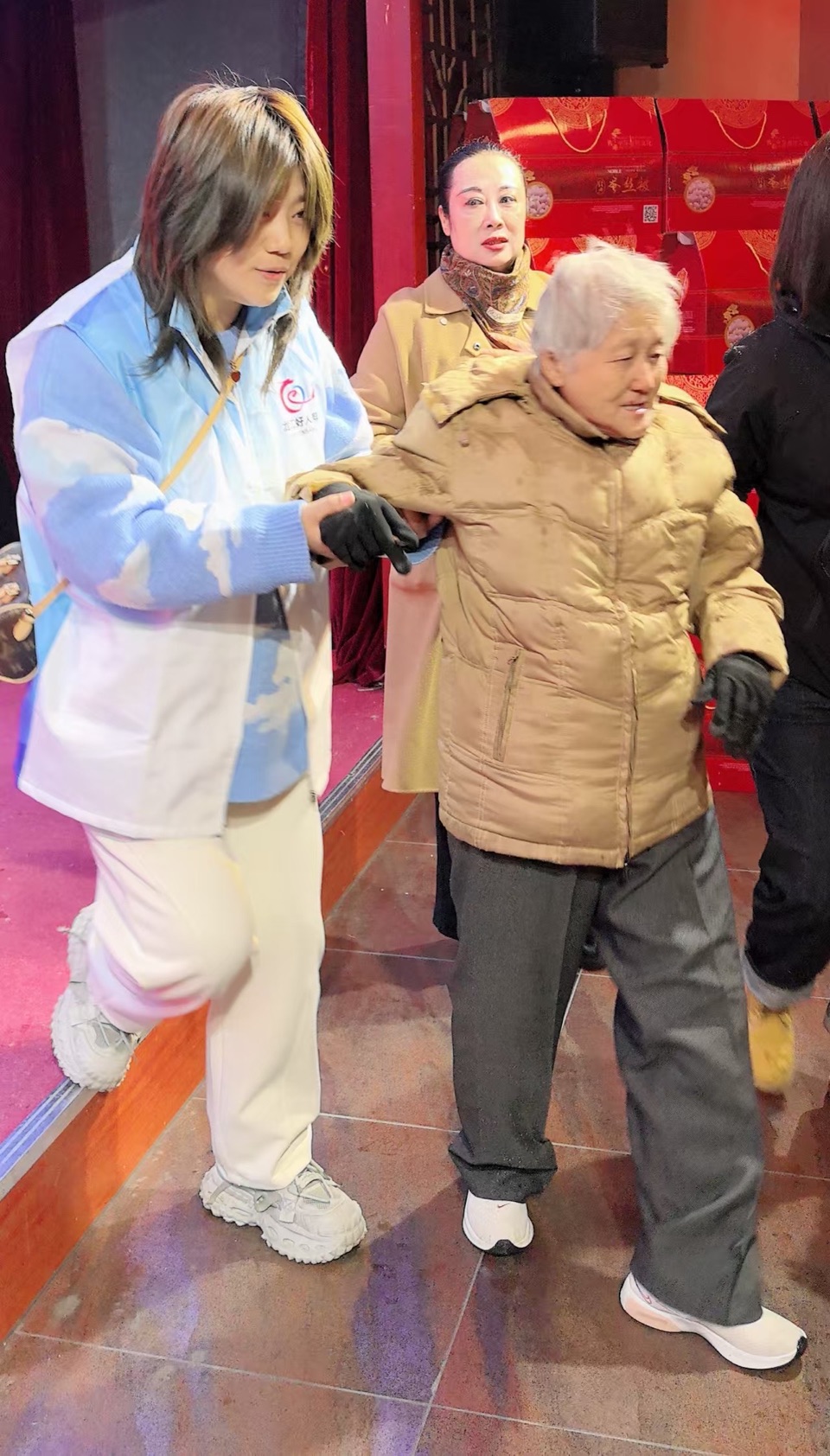 志愿护航暖人心！这场公益活动为特殊群体点亮希望（图10）