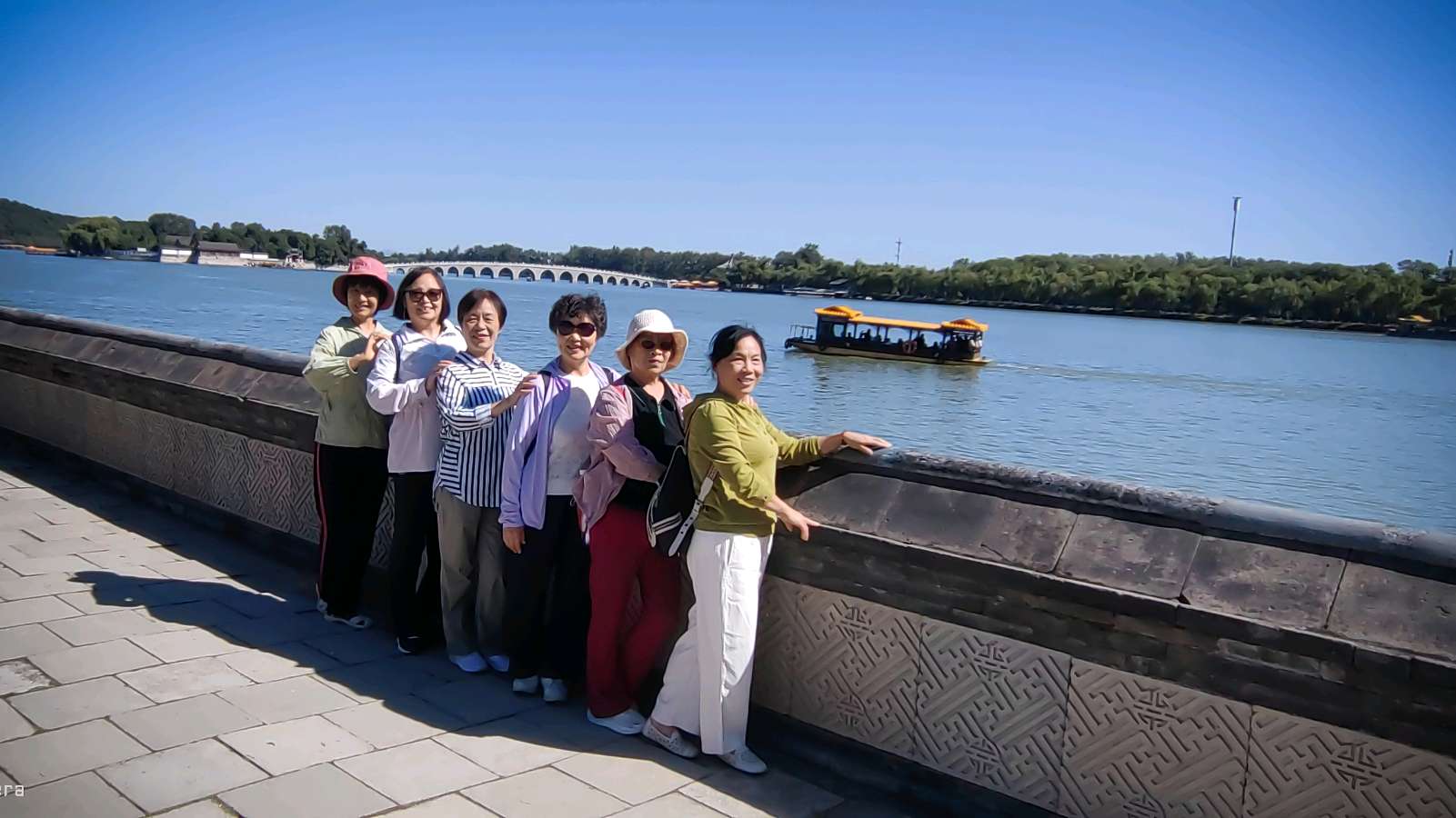 诗意传情诗社【秋游颐和园，品味大寿桃】文‖舒才生 诵‖淡淡的茶香（1829）（图4）
