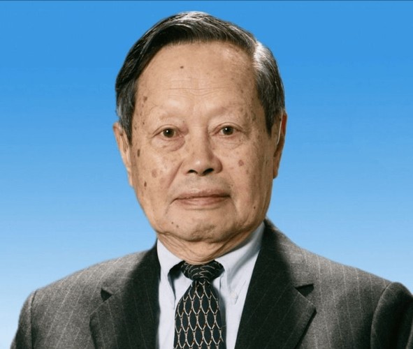 军旅诗人韩春久《悼念伟大的科学巨匠杨振宁先生（图2）
