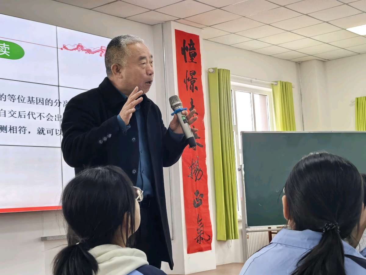罗文旭：以梦为马，逐梦前行——在建设华亭二中模范班上的讲话（图7）