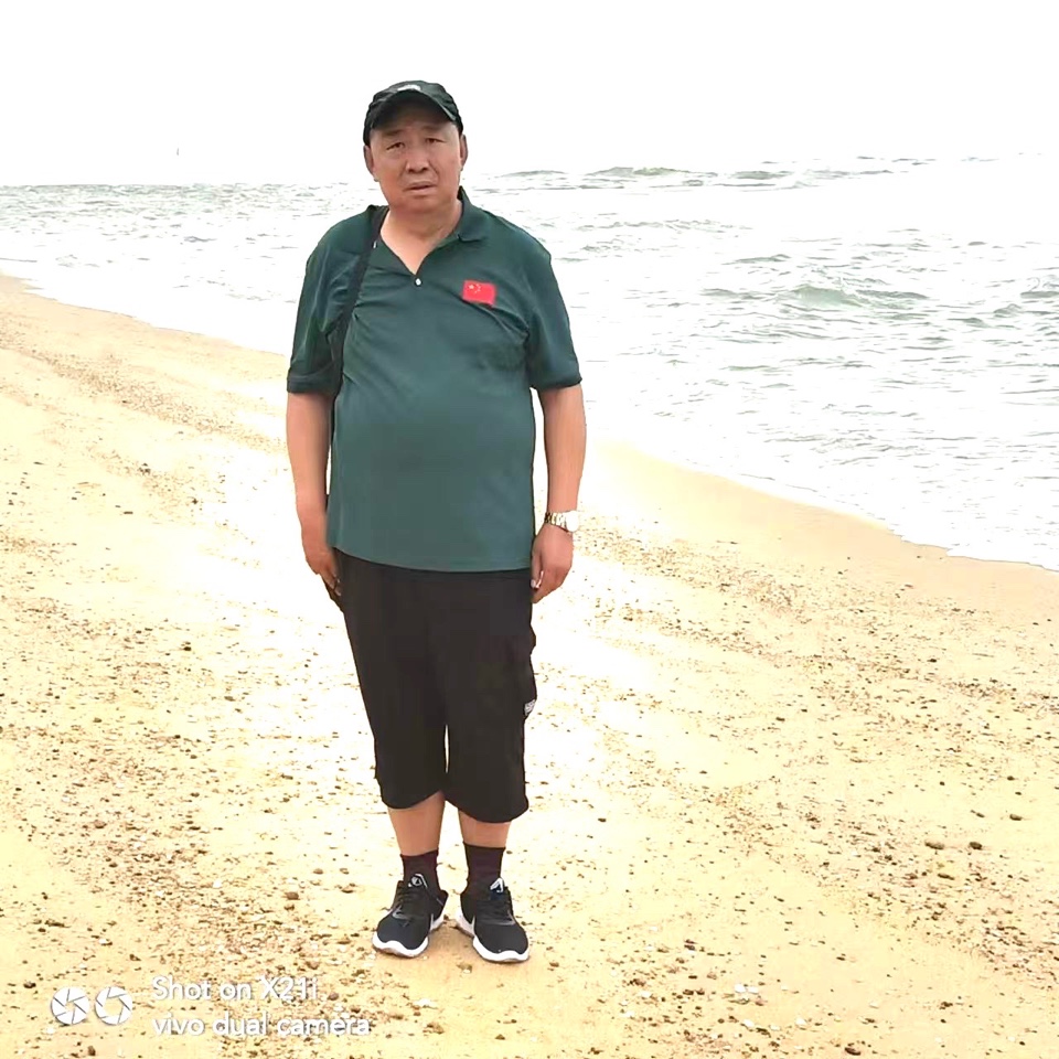 美文美诵：春风最暖《由两棵大树想到的》（随笔）诵读：小小（图5）