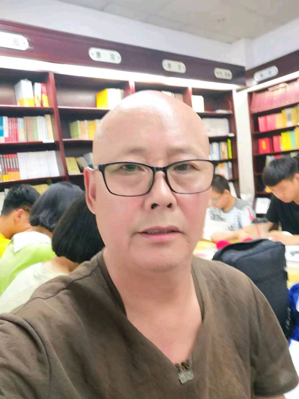 晚秋 文/倔强汉子 ‖ 东方《品语亭》诗社