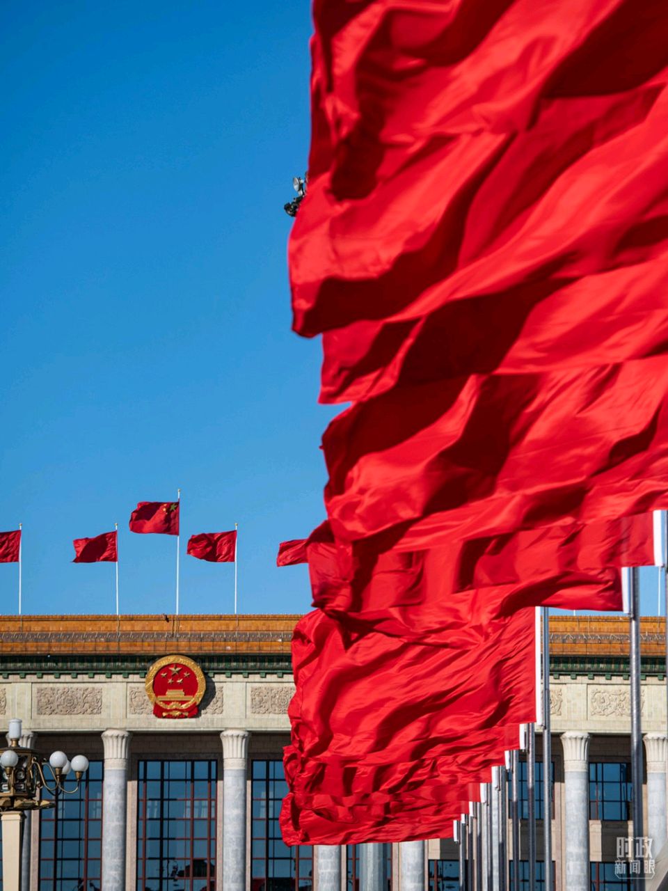 【中国诗人】（名家风采）贺党的二十届四中全会群英聚力（外一首）//诗人:李文兵（图5）