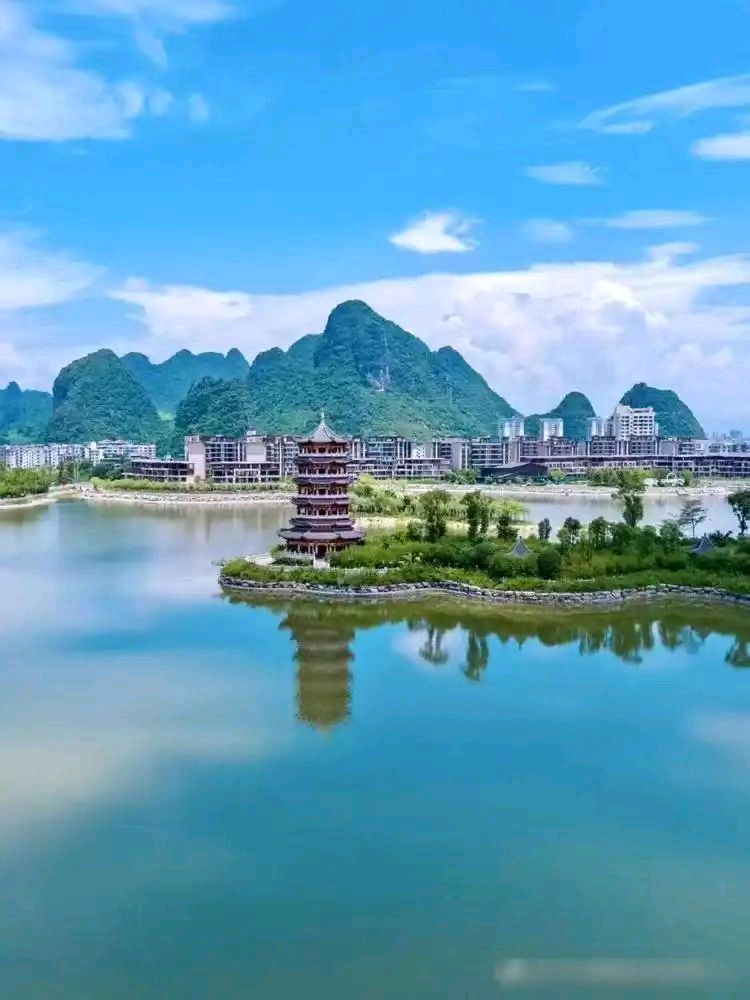 重阳 我们和隔岭村同欢庆共祝福 图/海虹 编辑/谦坤 晋粤传奇平台
