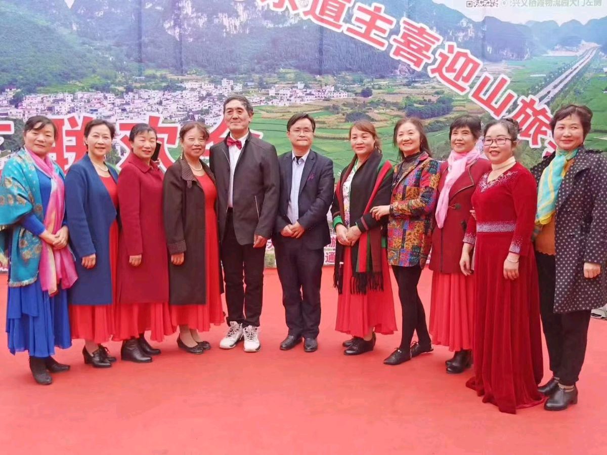 【中国诗人】（名家风采）九九重阳，为老人写感恩的诗行//作者:李炜（图7）