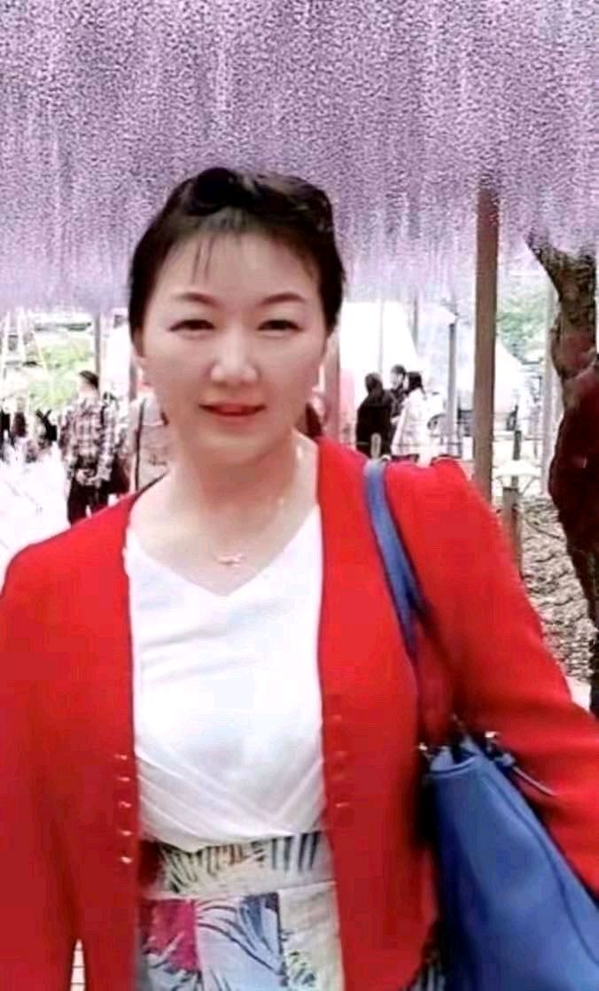 诗意传情诗社【枸杞红 书页长——致尊敬的骄阳骊歌老师】文‖火凤凰(海外)诵‖骄阳骊歌(1838)(图8)
