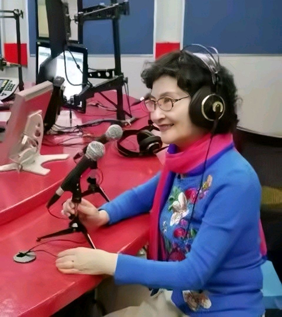 【美丽阳光诵读】《尘世十爱》作者‖时光若蘭 金牌主播‖美丽阳光（图5）