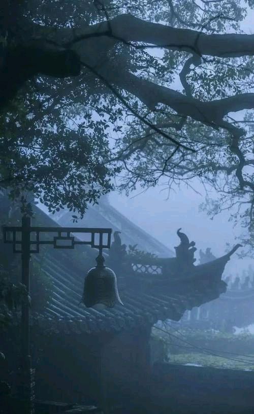 （原创）七律 黄昏感怀/梁正明（重庆）