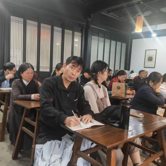 微信图片_20251104095704_155_95 微信图片_20251104095704_155_95