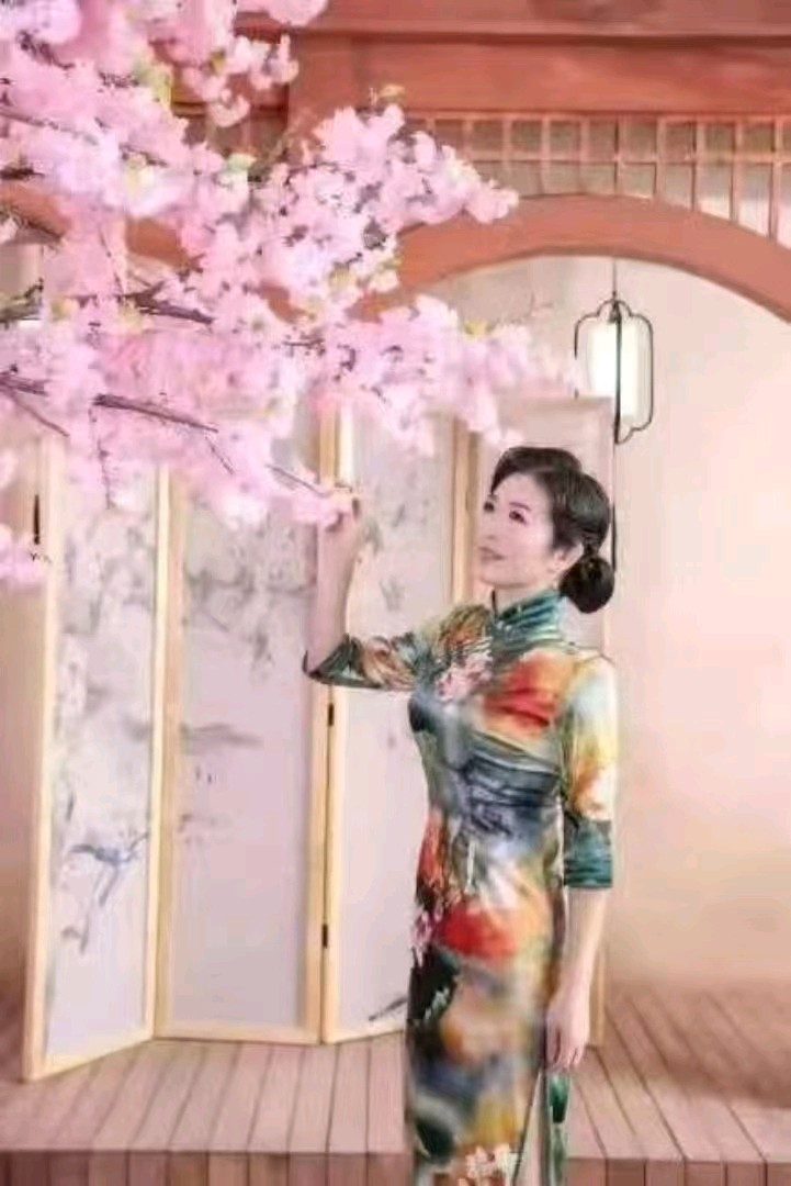 雨丝里的晚秋 文/程程（陈英玲） 金牌主播:心语 ‖东方《品语亭》诗社（图2）