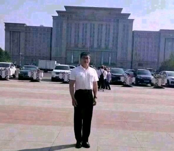【新山东文学社】《你的未来在哪》作者/奇石 主播/海豚(图6)