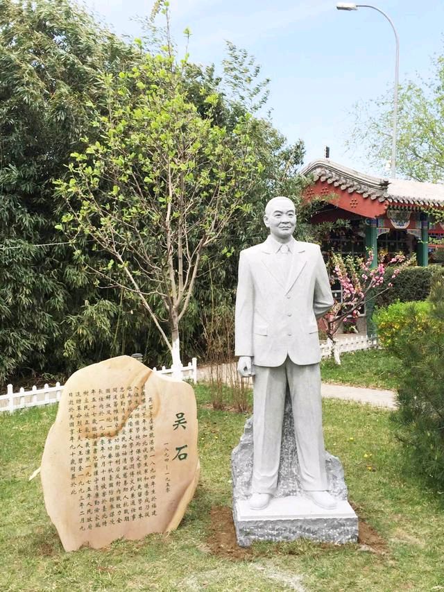 聆听 ‖ 王家明朗诵《暗夜星芒》作者/六月荷（图12）