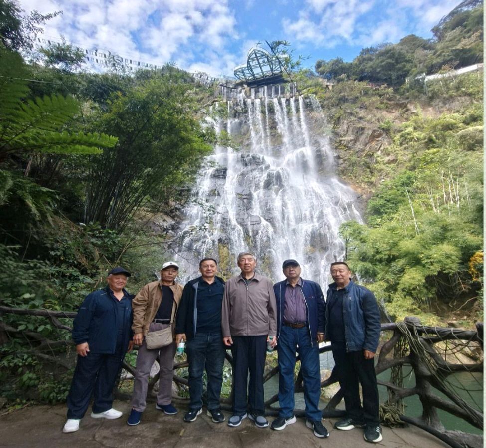 鹧鸪天·挚友相聚情韵彰（外二首）作者/远山（图8）