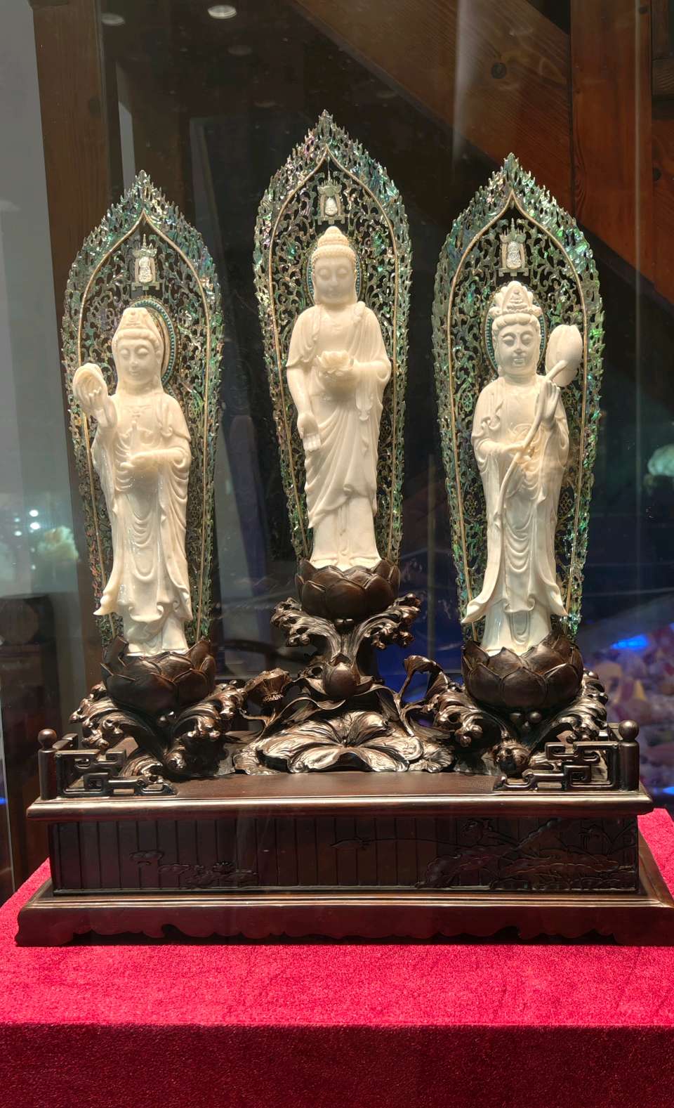参观金阿山贝雕艺术馆～诗◑李耀文（图22）