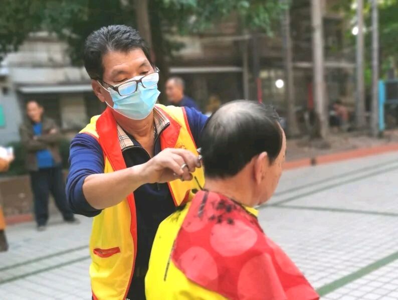 “好人”与“老兵”集结,国际志愿者日护航十五运 文/池朝兴(图9)