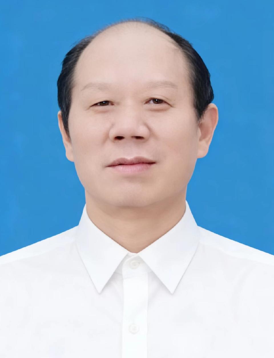 【乐天头条】文学社编委会《新大众文艺的崛起》之作品赏析专题系列之六十一//菩提树下——卧床的老伴/作者:王长源(核心作家)/诗评:孟现春(本专栏主编)(图2)