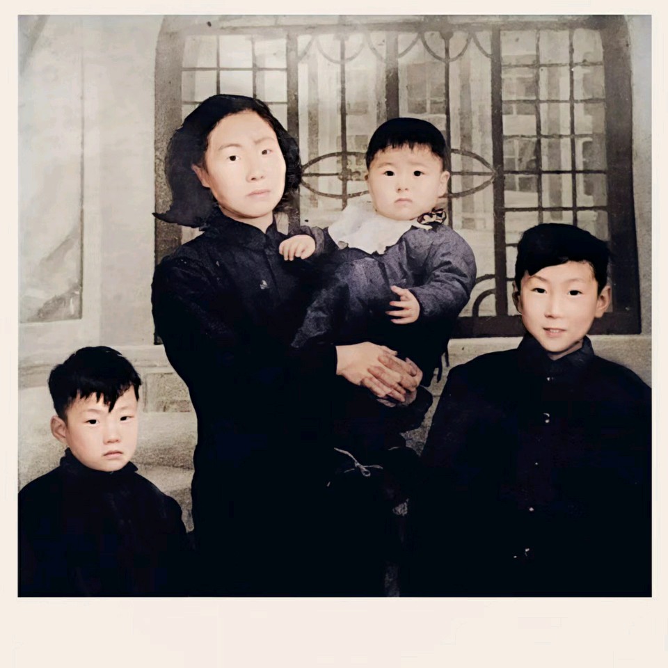 一张照片的回忆 文/曹式清 主播/党育