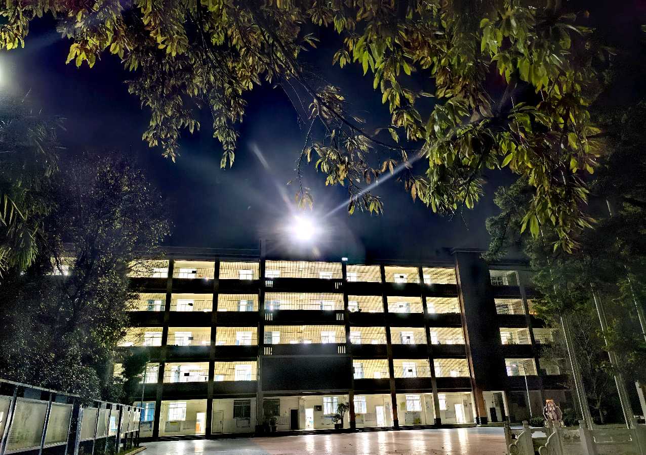 帅亚高中：冬夜课堂里的生长力（图6）