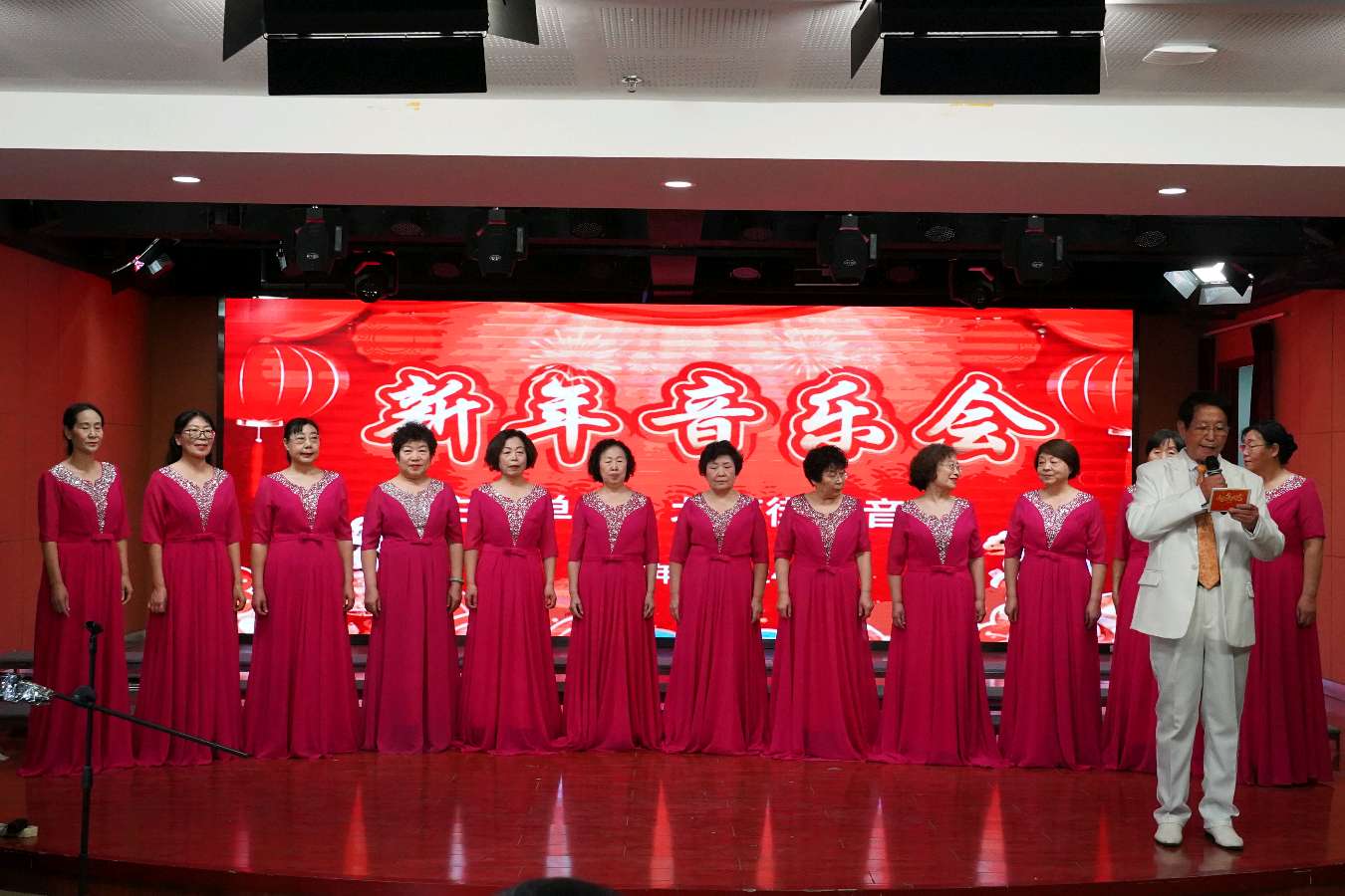 《弦歌贺新岁 艺韵暖寒冬》主播:李延廷;编辑:开心快乐【运河之春】(第222期)(图12)