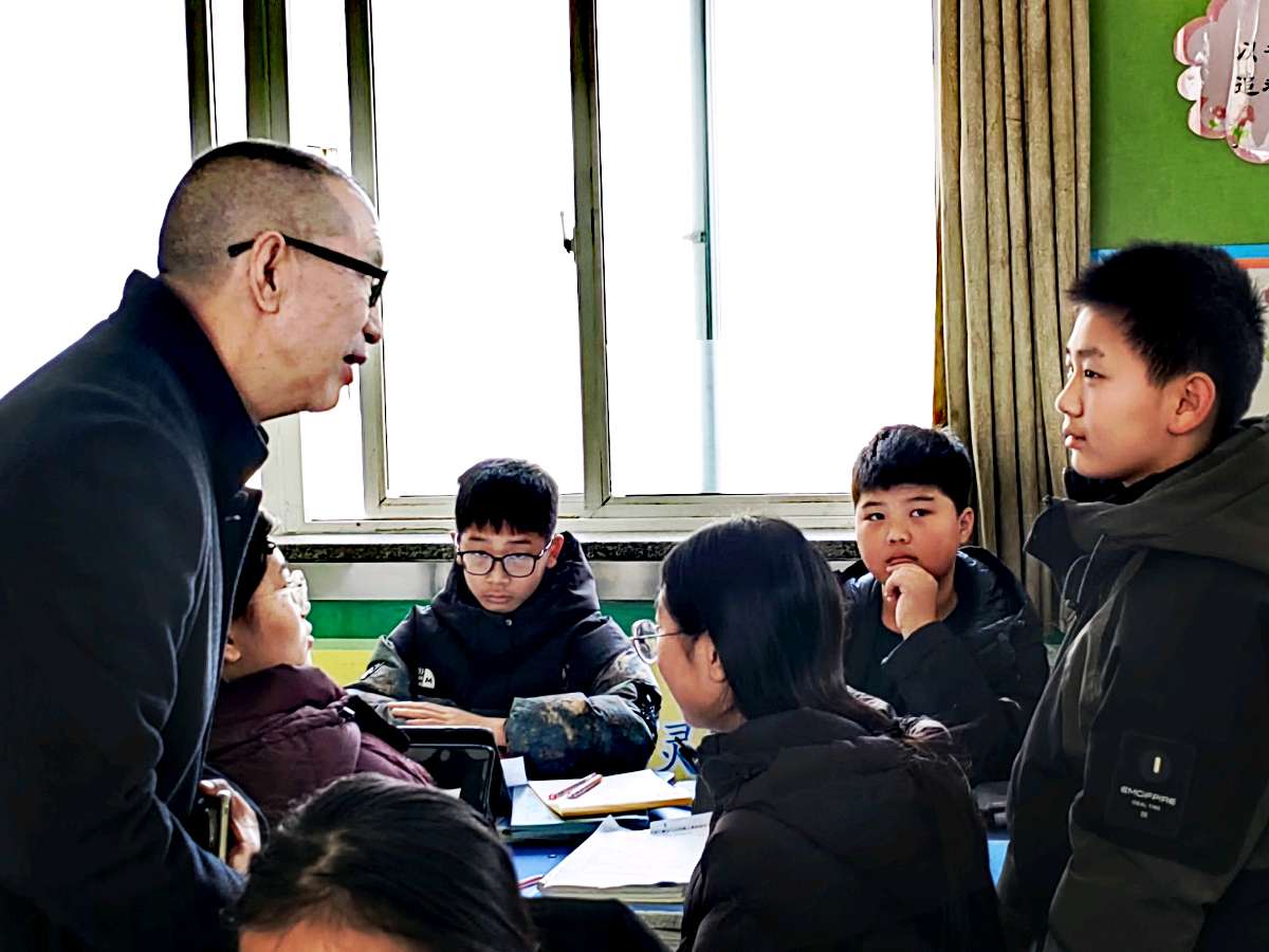 三湖教育线上论坛（37）张海峰：灵魂的根须被唤醒时——观孟国泰三标课堂实录与四年践悟（图2）